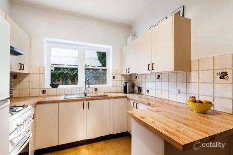 Property photo of 2/5 Jessamine Avenue Prahran VIC 3181