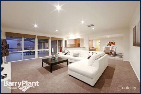 Property photo of 21 Hudson Place Rowville VIC 3178