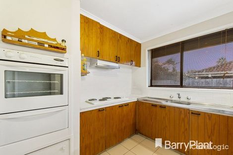 Property photo of 33 Smeaton Avenue Hoppers Crossing VIC 3029