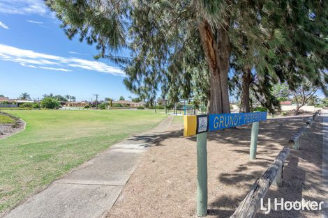 Property photo of 34 Grundy Way Thornlie WA 6108