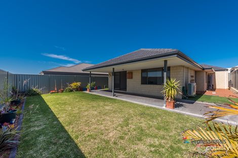 Property photo of 40 Axbridge Grange Alkimos WA 6038