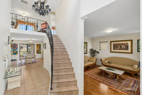 4/25 Burragah Way, Duncraig, WA 6023