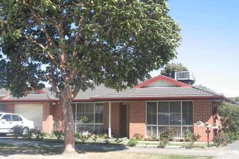 11 Cash St, Kingsbury, VIC 3083