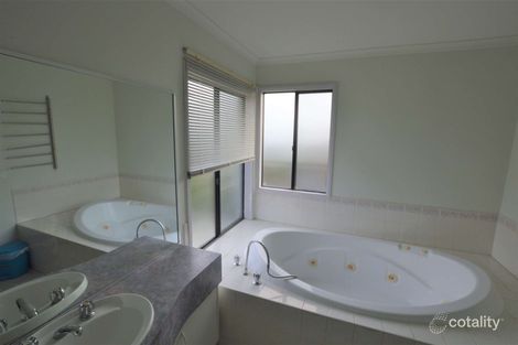 Property photo of 8 Cherrybrook Close Nunawading VIC 3131