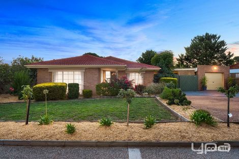 2 Muirfield Dr, Sunbury, VIC 3429