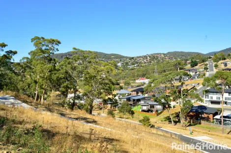 Property photo of 40 Kiewa Rise Lenah Valley TAS 7008