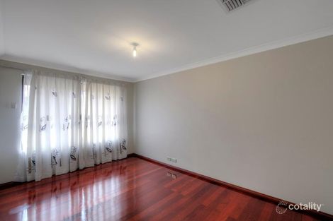 Property photo of 14 Merrivale Circle Tapping WA 6065