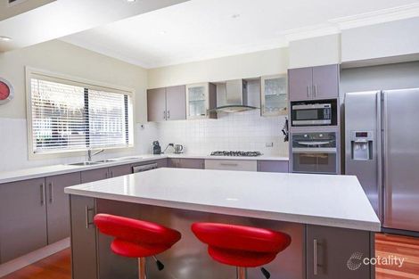Property photo of 10 Stephens Court Strathdale VIC 3550