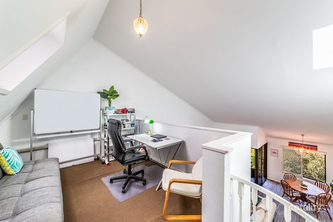 Property photo of 2/25 Latrobe Terrace Paddington QLD 4064