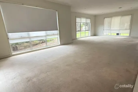 Property photo of 7 Pebble Beach Place Heatherton VIC 3202