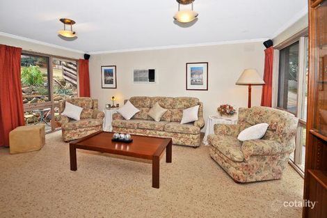 Property photo of 4 Toombarra Place Greensborough VIC 3088