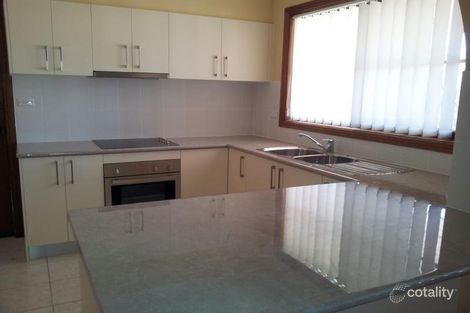 Property photo of 33 Furci Avenue Edensor Park NSW 2176