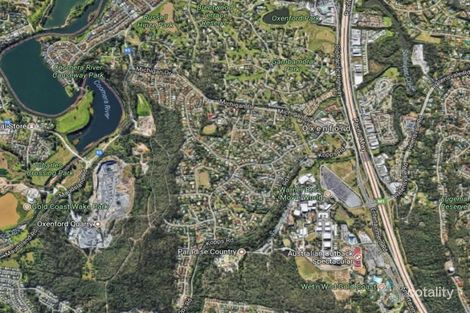 Property photo of 3 California Drive Oxenford QLD 4210