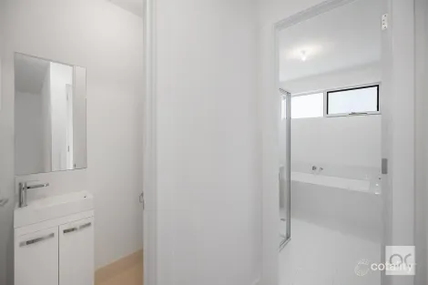 Property photo of 80 Village Parkway Tonsley SA 5042