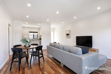 Property photo of 2/21 Caringa Street Pascoe Vale VIC 3044