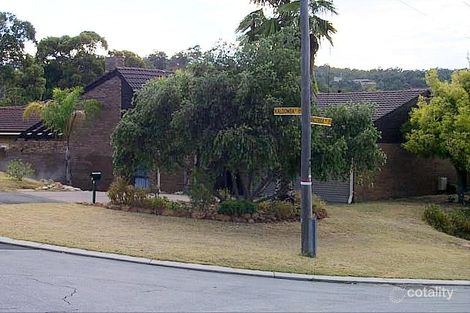 1 Kaloomba St, Mount Nasura, WA 6112