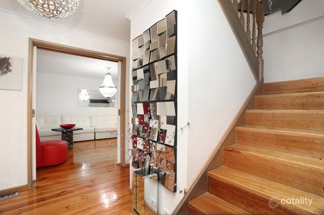 Property photo of 8 Nigel Crescent Gladstone Park VIC 3043