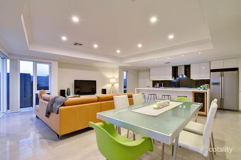 Property photo of 193 Golf Links Drive Carramar WA 6031