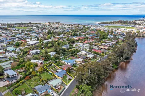 Property photo of 38 River Road West Ulverstone TAS 7315