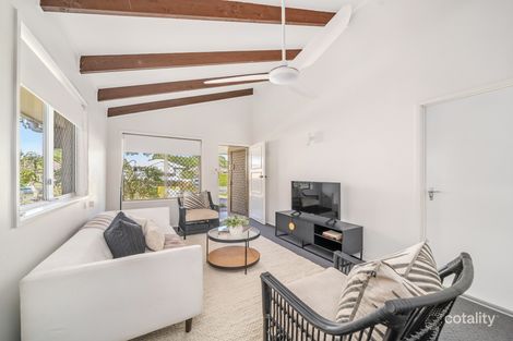 Property photo of 15 McAneny Street Redcliffe QLD 4020