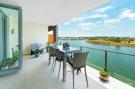 Property photo of 133/3 Pendraat Parade Hope Island QLD 4212
