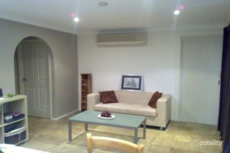 Property photo of 13 Gumleaf Row Werrington Downs NSW 2747
