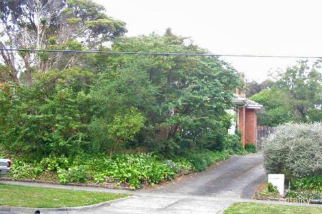 17 Forest Rd, Forest Hill, VIC 3131