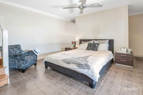 Property photo of 194 Discovery Drive Helensvale QLD 4212