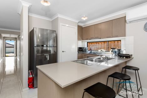 Property photo of 19 Alexandro Grove Hastings VIC 3915