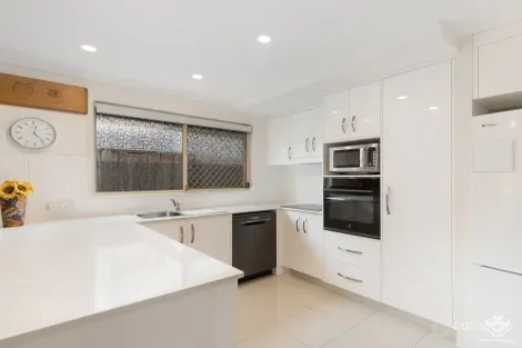 Property photo of 3/154 Central Street Labrador QLD 4215