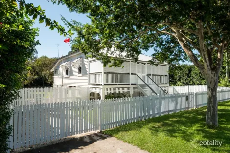 Property photo of 41 Burke Street Coorparoo QLD 4151