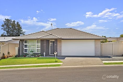 Property photo of 13 Kara Close Lake Cathie NSW 2445
