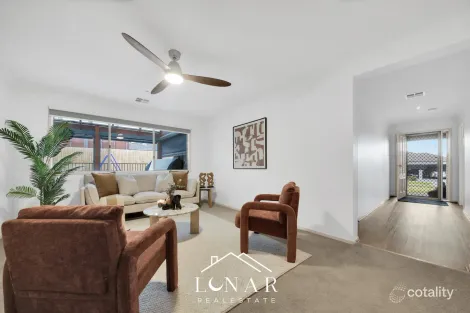 Property photo of 43 Ebony Street Cranbourne VIC 3977