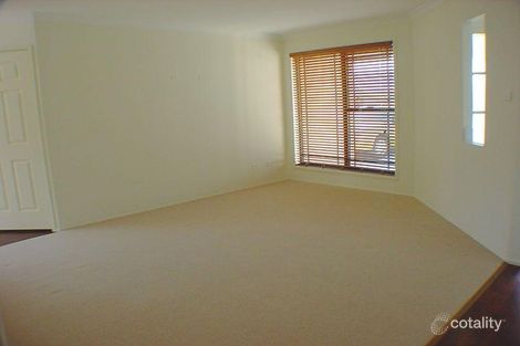 Property photo of 10 Freesia Crescent Bomaderry NSW 2541