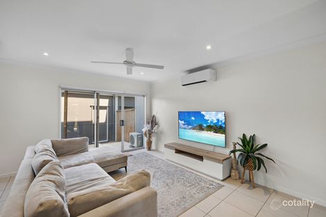 Property photo of 38 Olivia Crescent Nirimba QLD 4551