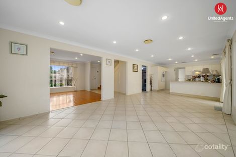 Property photo of 16 Palana Close West Hoxton NSW 2171