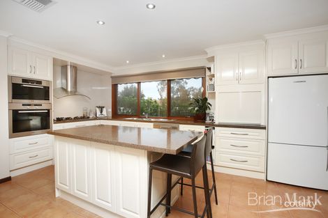 Property photo of 1 Tetragona Close Hoppers Crossing VIC 3029