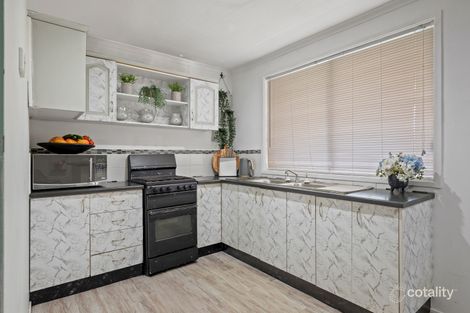 Property photo of 10 Ferrari Place Ingleburn NSW 2565