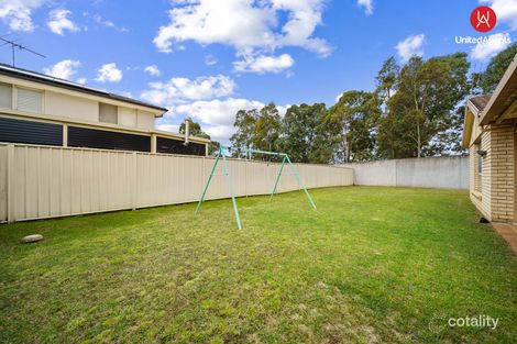 Property photo of 16 Palana Close West Hoxton NSW 2171