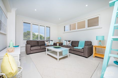 Property photo of 5 Picnic Parade Burns Beach WA 6028