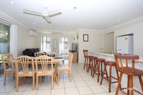 Property photo of 31 Grice Crescent Ningi QLD 4511