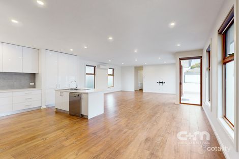 Property photo of 4/4 Stewart Street Pascoe Vale VIC 3044