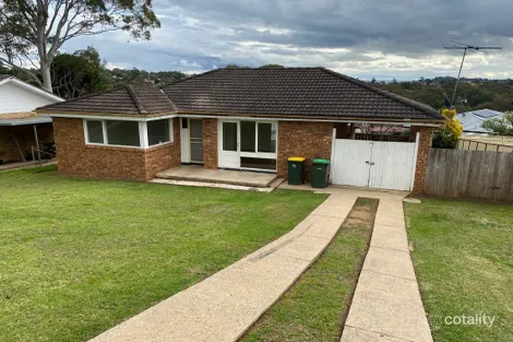 11 Marley St, Ambarvale, NSW 2560