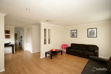 Property photo of 3 Geneva Crescent Lake Albert NSW 2650