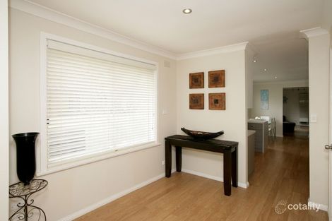 Property photo of 3 Geneva Crescent Lake Albert NSW 2650