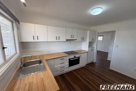 Property photo of 10 Booneene Court Nanango QLD 4615