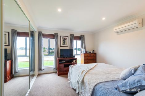 Property photo of 15 Halpern Street Macgregor ACT 2615