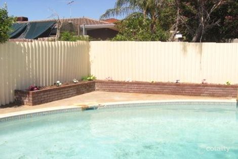 Property photo of 28 Tanson Road Parmelia WA 6167