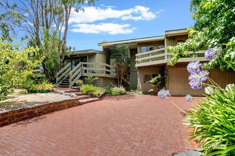 4 Mankina Ct, Mount Martha, VIC 3934