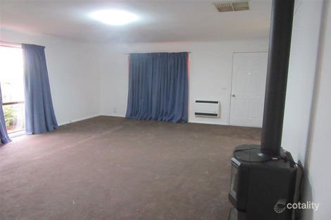 Property photo of 31 Kurrajong Street Red Cliffs VIC 3496